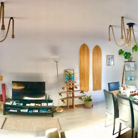 Surfness Πανσιόν