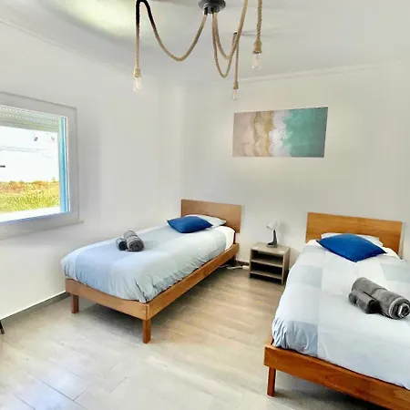 Πανσιόν Surfness Baleal