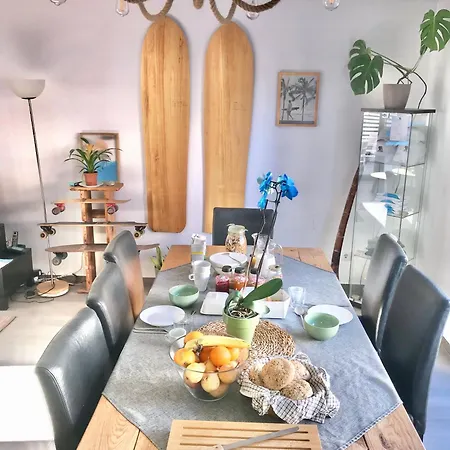 Πανσιόν Surfness